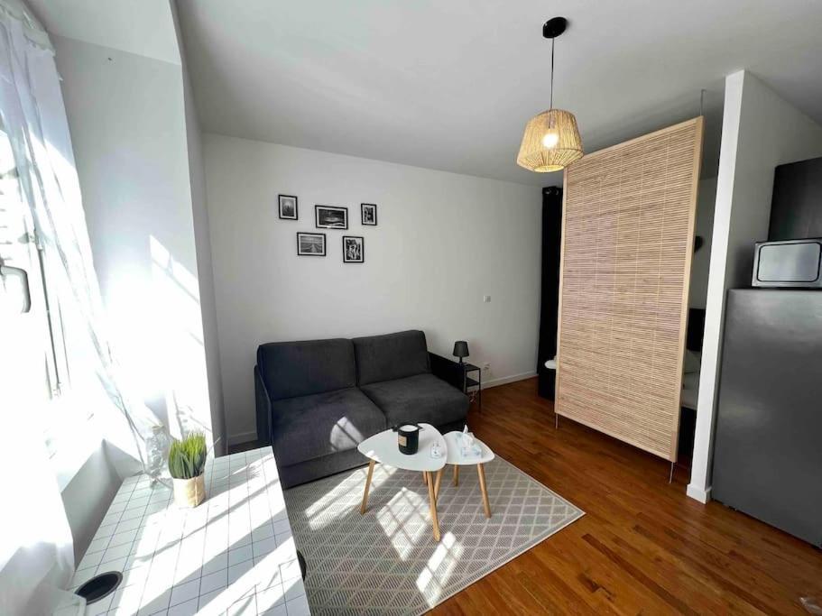 Appartement Climatise / Centre-Ville / 4 Personnes Besançon Buitenkant foto